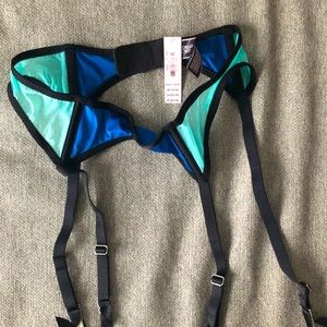 NWT Green and blue garter from Victoria Secret! 🥳♥️